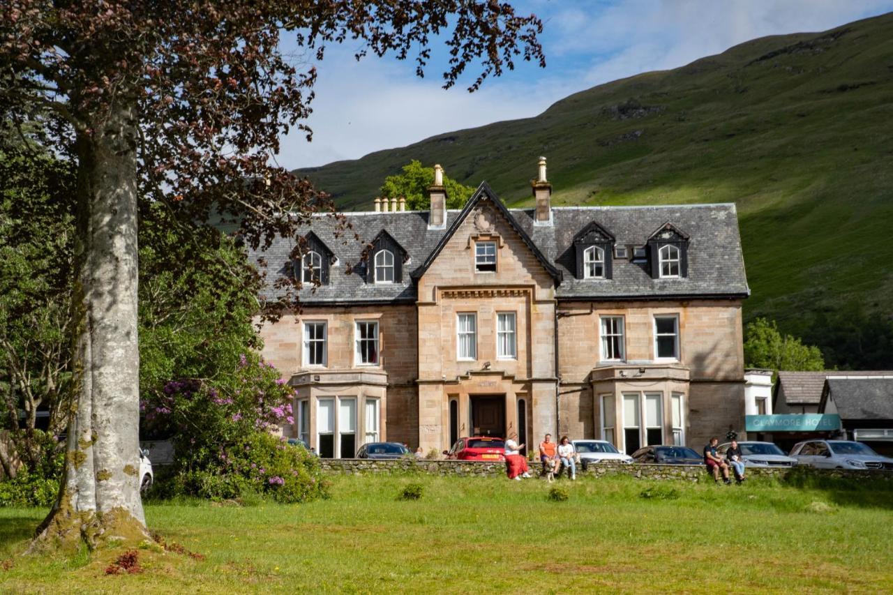 The Caledonian Claymore Hotel アローチャー エクステリア 写真
