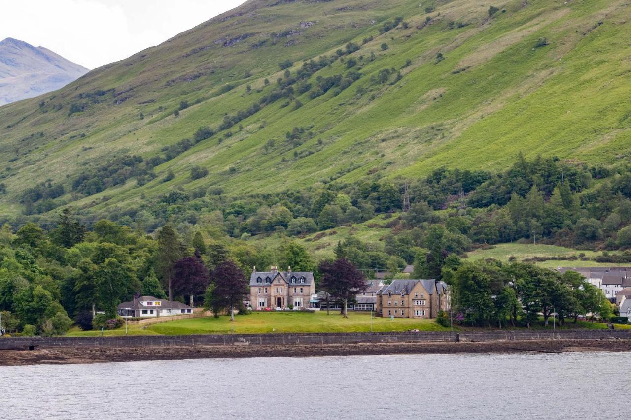 The Caledonian Claymore Hotel アローチャー エクステリア 写真